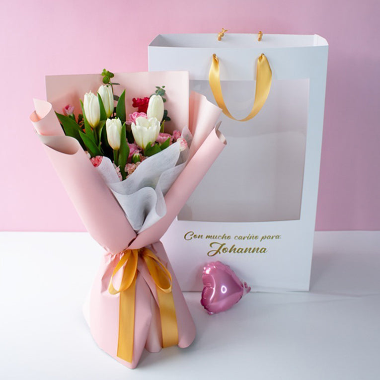 RAMO 5 TULIPANES BLANCOS