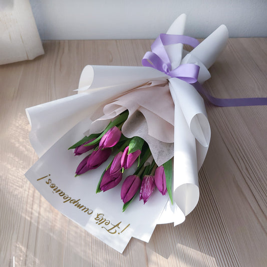 RAMO 10 TULIPANES LILAS